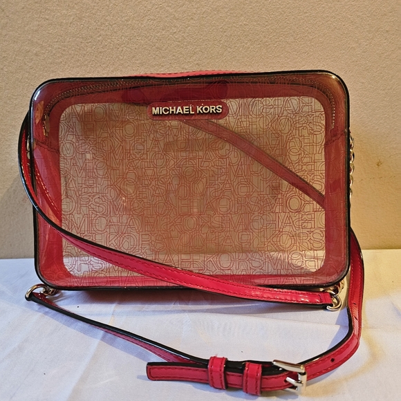 Michael Kors Handbags - Michael kors crossbody bag